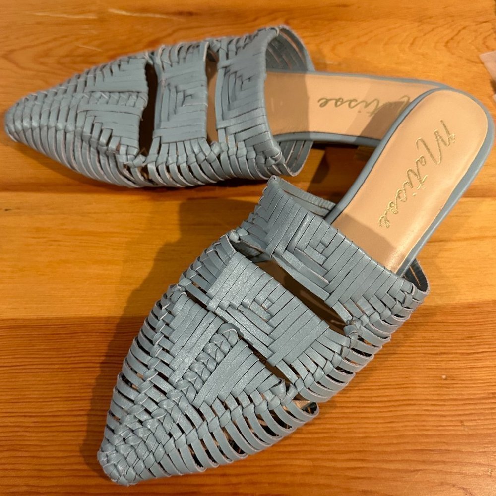 Matisse East End Light Blue Leather Woven Pointed Toe Mules Size 8.5